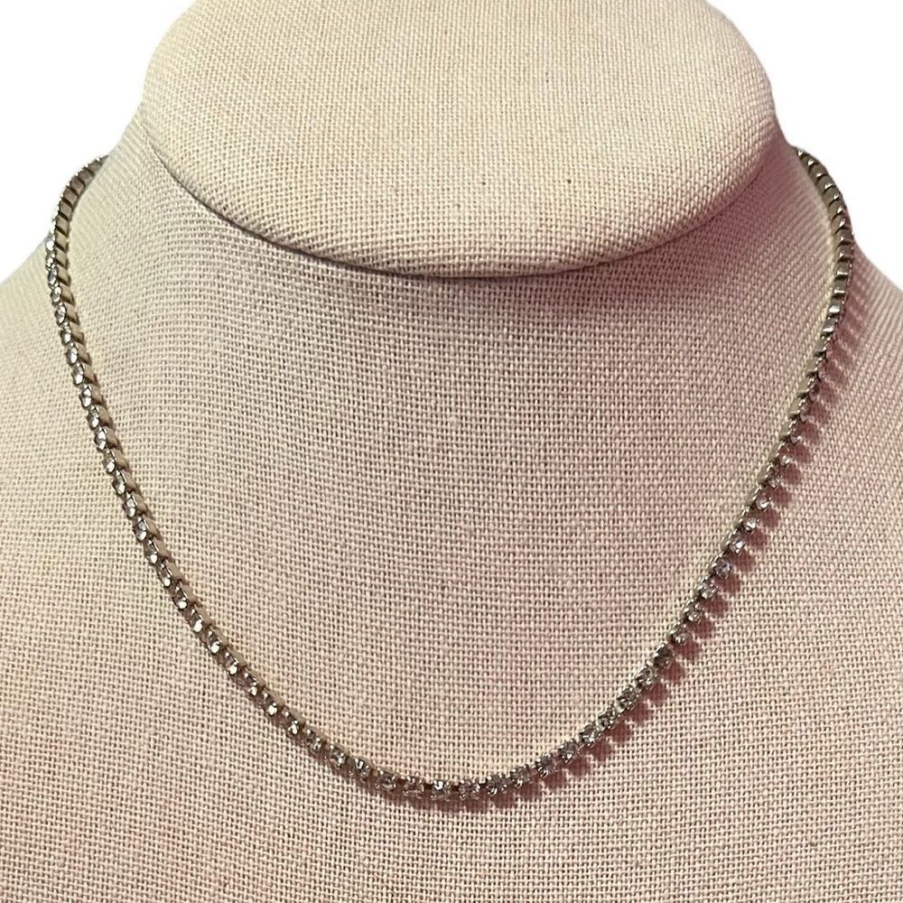 Dainty Rhinestone Necklace